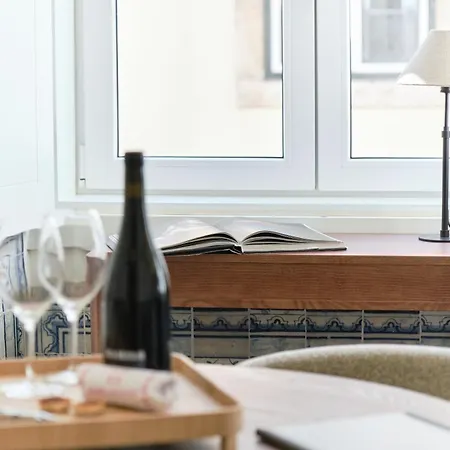 Ando Living - Santa Justa 79 House Lisbon