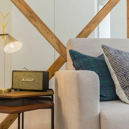 Apartment Ando Living - Santa Justa 79 House Lisbon