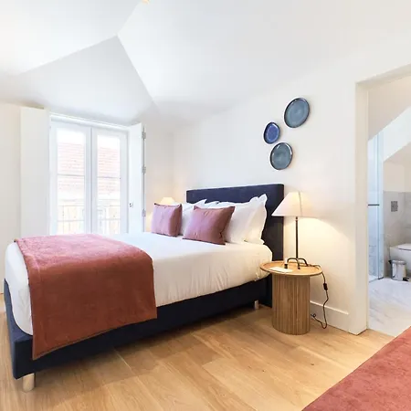 Ando Living - Santa Justa 79 House * Lissabon