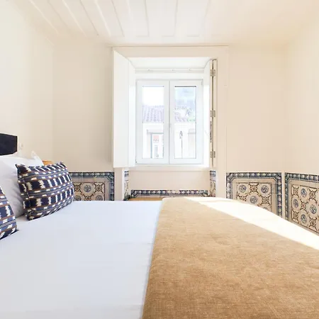 Ando Living - Santa Justa 79 House Lägenhetshotell 4*