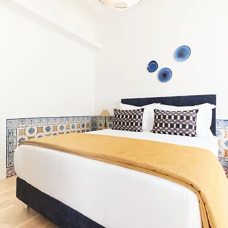 Ando Living - Santa Justa 79 House * ליסבון