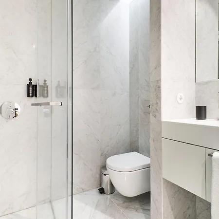 Ando Living - Santa Justa 79 House