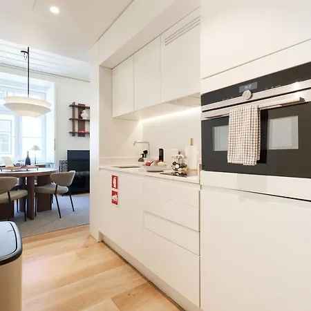 Lägenhetshotell Ando Living - Santa Justa 79 House 4*