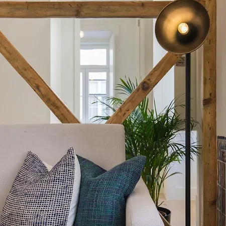 Ando Living - Santa Justa 79 House * Lissabon