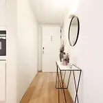 Ando Living - Santa Justa 79 House Lizbona