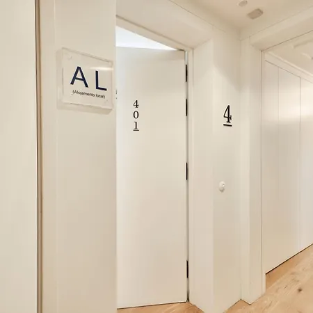 Ando Living - Santa Justa 79 House 4* Lisbon