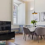 Ando Living - Santa Justa 79 House 아파트호텔
